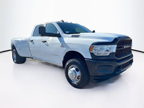 Used 2022 RAM 3500 Tradesman w/ Max Tow Package image 1