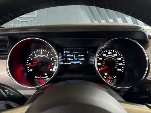 Used 2023 Ford Mustang GT Premium image 13