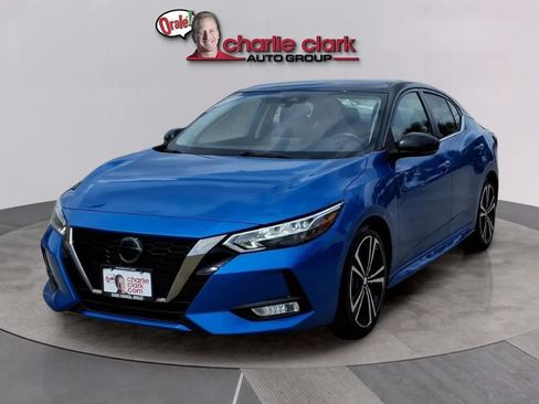 Used 2023 Nissan Sentra SR FWD image 1