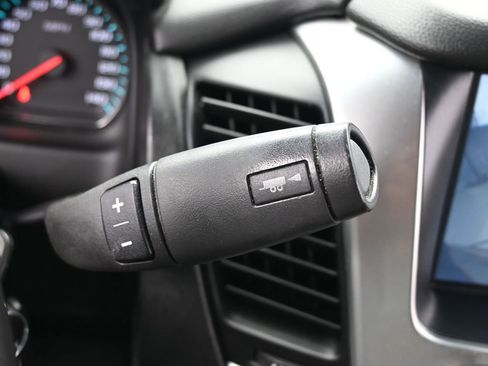 Used 2016 Chevrolet Tahoe LT image 22