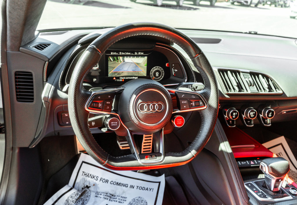 Used 2017 Audi R8 V10 w/ Carbon Exterior Package AWD/4WD image 9