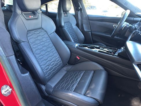 Used 2023 Audi RS e-tron GT w/ Carbon Performance Package image 31