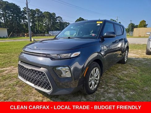 Used 2020 Kia Soul LX FWD image 1