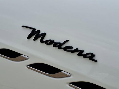 Used 2022 Maserati Ghibli Modena Q4 image 27