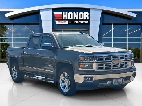 Used 2015 Chevrolet Silverado 1500 LTZ AWD/4WD image 2