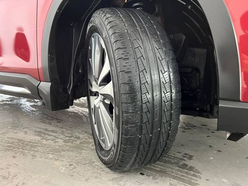 Used 2022 Subaru Ascent Limited w/ Technology Package image 34