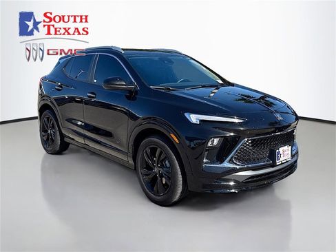 Used 2026 Buick Encore GX Sport Touring image 1