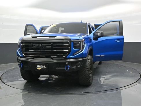 Used 2023 GMC Sierra 1500 AT4X AWD/4WD image 2