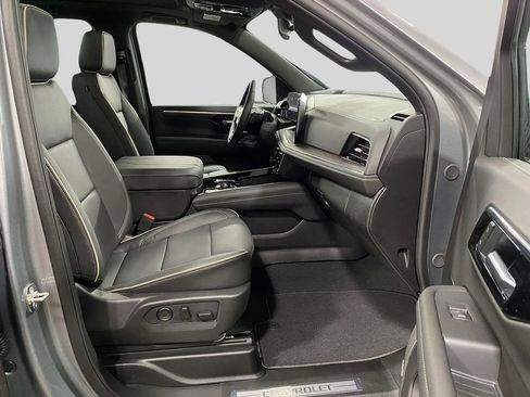 New 2026 Chevrolet Suburban Premier w/ Sun And Tow Package image 16