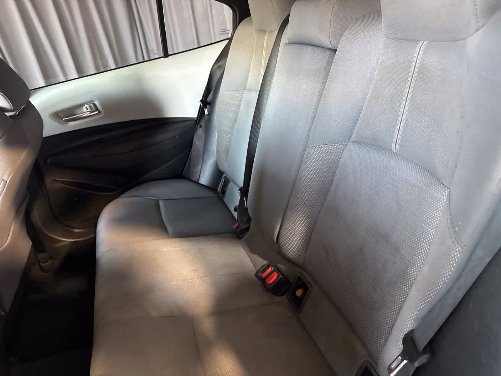 Used 2020 Toyota Corolla SE w/ Carpet Mat Package (TMS) FWD image 17