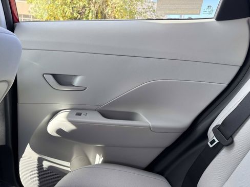 Used 2026 Hyundai Kona SE AWD/4WD image 19