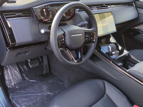 New 2026 Land Rover Range Rover Sport Dynamic SE image 9