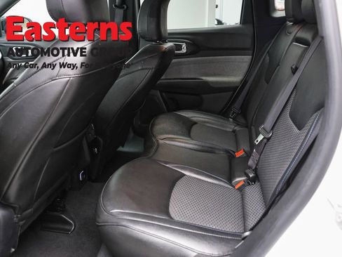 Used 2024 Jeep Compass Latitude AWD/4WD image 20