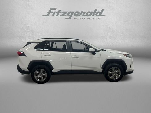 Used 2024 Toyota RAV4 XLE FWD image 9