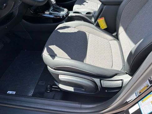 New 2026 Kia Seltos S AWD/4WD image 12