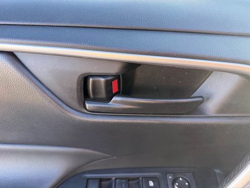 Used 2025 Toyota RAV4 LE image 10