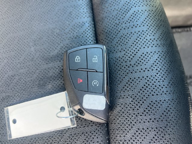 Used 2025 Chevrolet Equinox LT w/ Safety and Technology Package FWD image 31