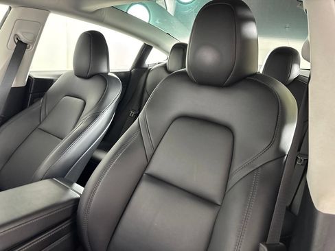 Used 2023 Tesla Model 3 Standard Range RWD image 8