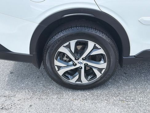 Used 2020 Subaru Outback Touring XT AWD/4WD image 18