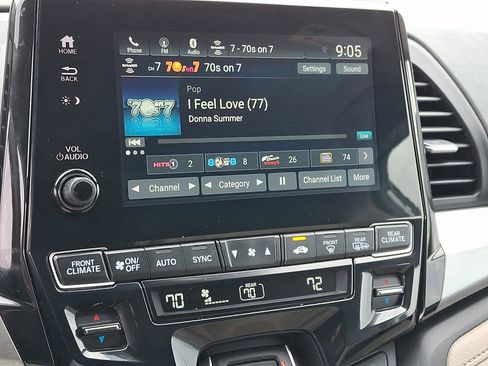 Certified 2024 Honda Odyssey EX-L image 17