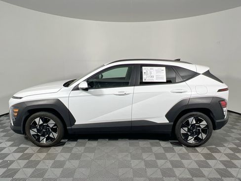 Used 2024 Hyundai Kona SEL FWD image 6