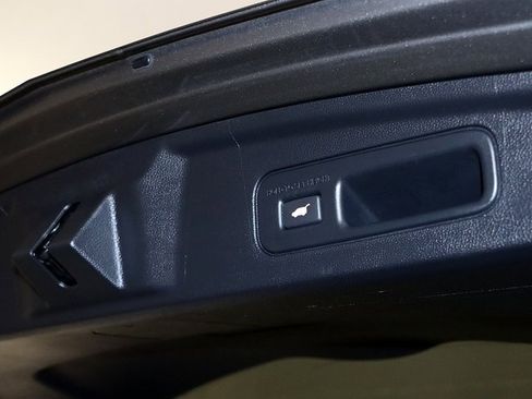 Certified 2023 Acura MDX A-Spec image 32