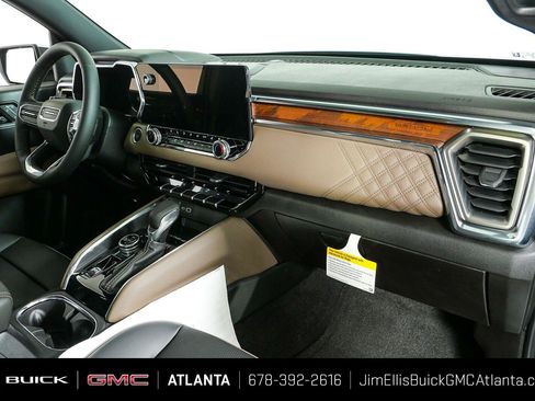New 2026 GMC Canyon Denali AWD/4WD image 24
