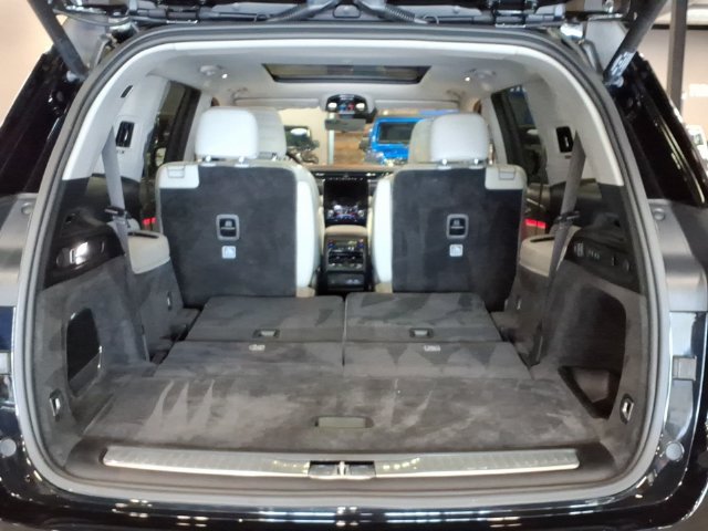 Used 2021 Jeep Grand Cherokee L Overland w/ Advanced Protech Group III AWD/4WD image 20