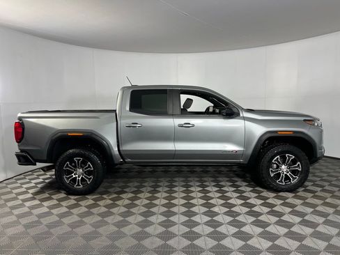 Used 2024 GMC Canyon AT4 w/ AT4 Premium Package image 5