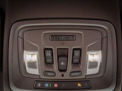 Used 2021 GMC Sierra 1500 Denali w/ Denali Ultimate Package image 30