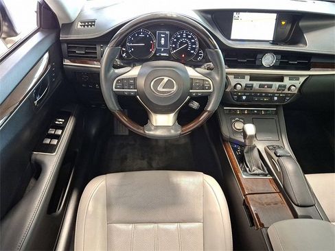 Used 2017 Lexus ES 350 350 image 11