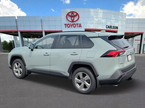 Used 2021 Toyota RAV4 XLE Premium AWD/4WD image 2