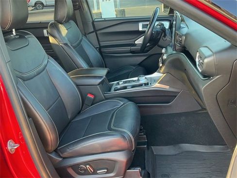 Used 2020 Ford Explorer ST w/ Premium Technology Package image 21