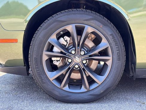 Used 2022 Dodge Challenger SXT w/ Blacktop Package AWD/4WD image 15