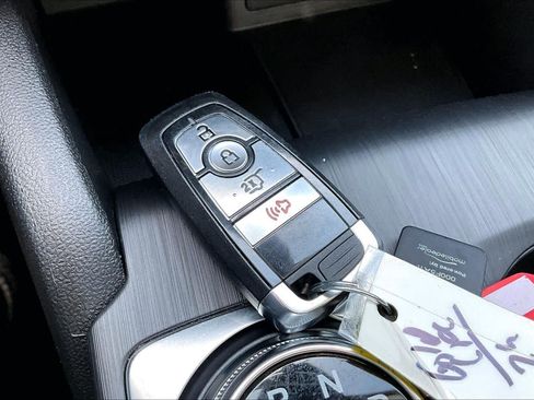 Used 2026 Ford Escape Active w/ Tech Pack #1 FWD image 15