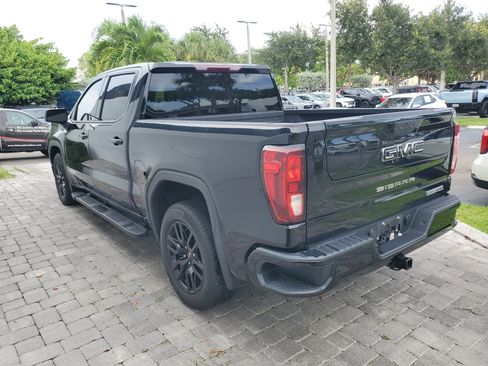 Used 2022 GMC Sierra 1500 Elevation w/ LPO, Elevation Black Package RWD image 4