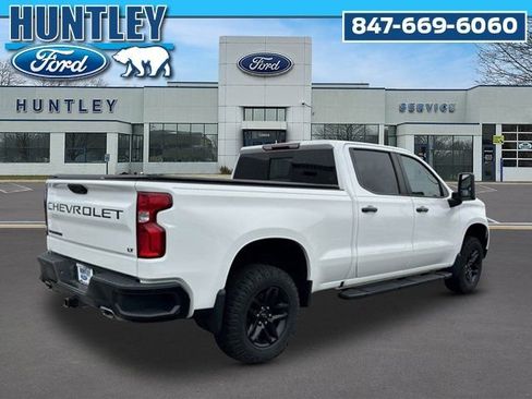 Used 2022 Chevrolet Silverado 1500 LT Trail Boss image 4