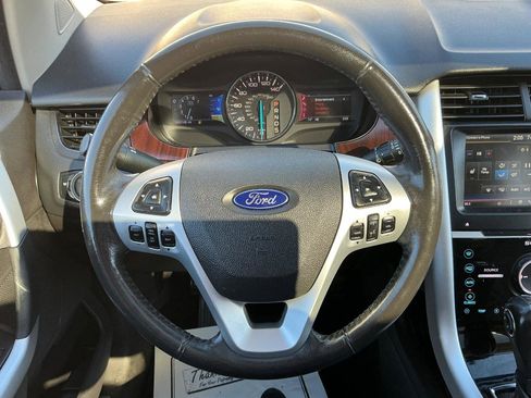 Used 2013 Ford Edge Limited FWD image 25