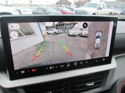 Used 2025 Ford Explorer ST-Line AWD/4WD image 19