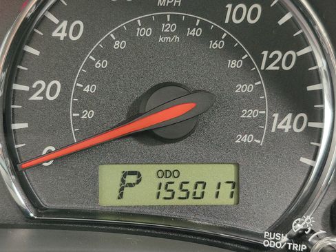 Used 2012 Toyota Corolla S image 21