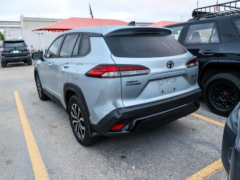 Used 2026 Toyota Corolla Cross S image 9