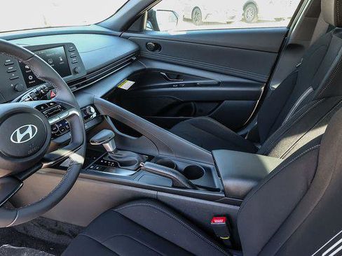New 2026 Hyundai Elantra Sport FWD image 21