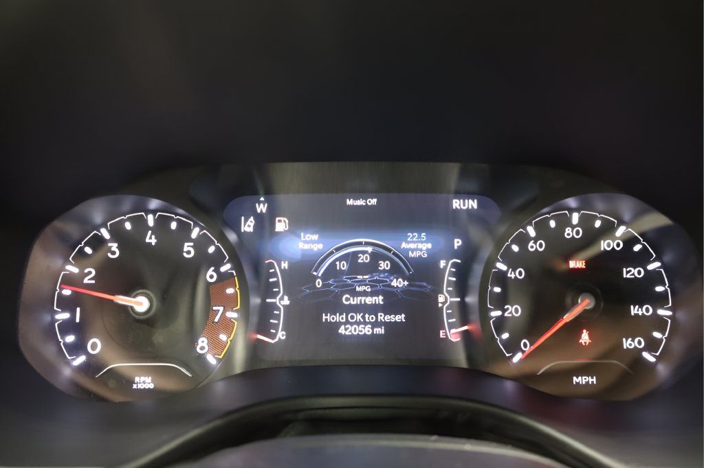 Used 2024 Jeep Compass Latitude AWD/4WD image 23