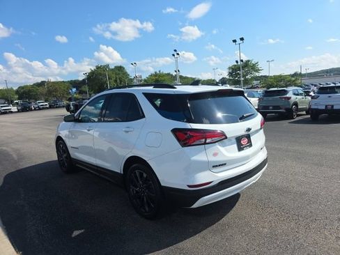 Used 2024 Chevrolet Equinox RS AWD/4WD image 4