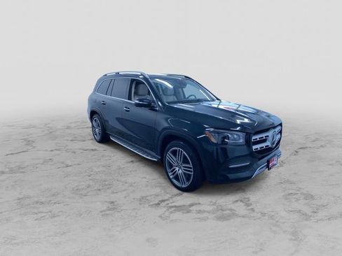 Used 2021 Mercedes-Benz GLS 450 4MATIC image 3