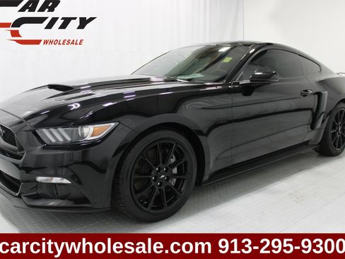 Used 2016 Ford Mustang GT Premium w/ Black Accent Package RWD image 1