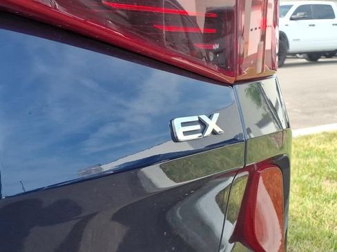 Used 2021 Kia Seltos EX AWD/4WD image 24