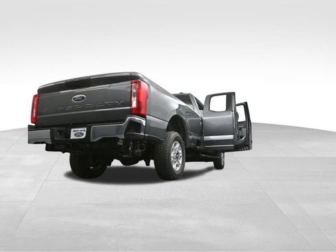 New 2026 Ford F250 XLT image 61
