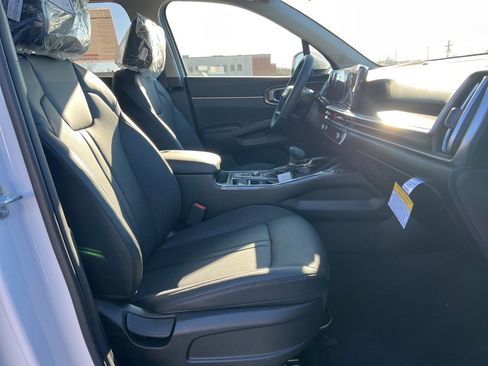 New 2026 Kia Sorento S image 16
