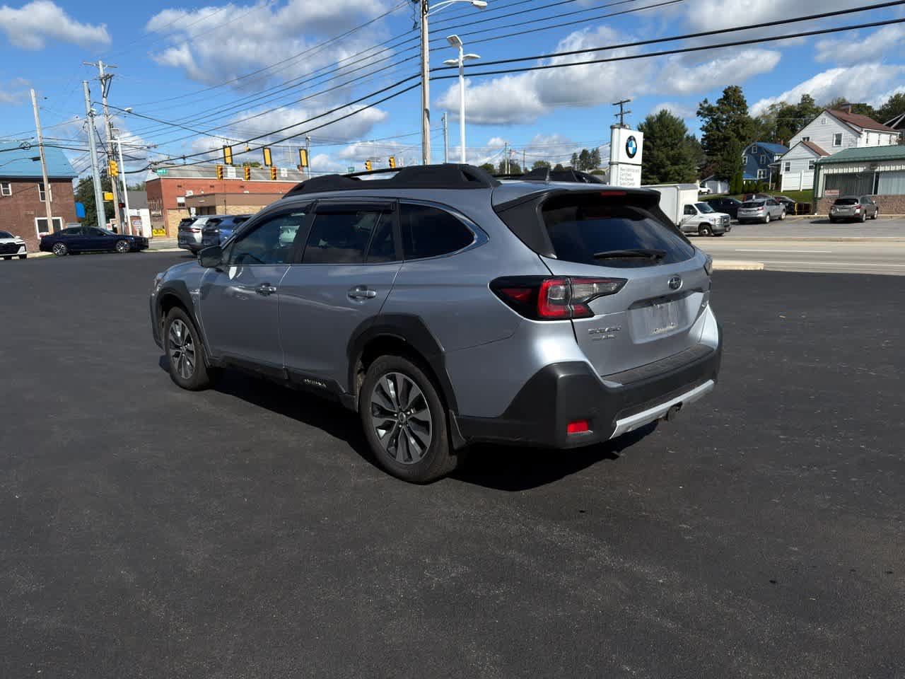 Used 2024 Subaru Outback Limited AWD/4WD image 6